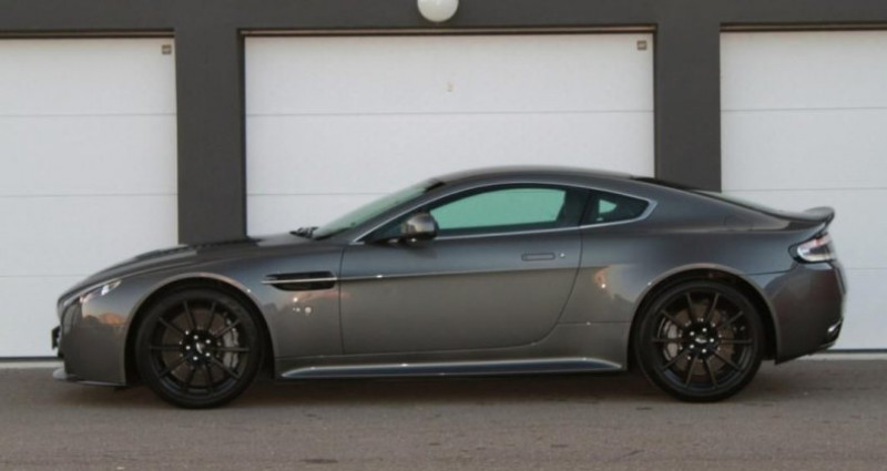 Aston martin V12 Vantage S FRANCAISE | SUIVI CARBONE HAMMERHEAD SILVER HOUSSE CHARGEU  occasion  Sainte-Croix-en-Plaine - photo n3